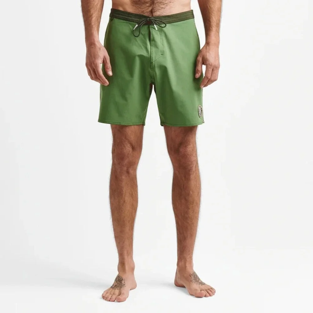 Roark Mens Chiller Mixtape Performance Boardshorts Jungle Green 38W 6.5